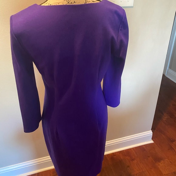 Dress of Sophistication - Picture 3 of 5